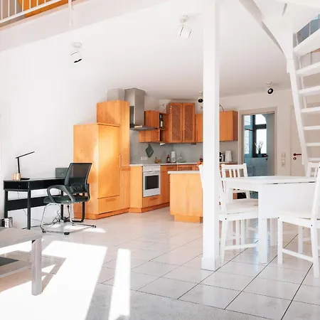 Maisonette-wohnung Airport Messe Stuttgart - Balkon - Parkplatz - Waschmaschine Appartement *