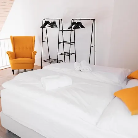 Maisonette-wohnung Airport/messe Stuttgart - Balkon - Parkplatz - Netflix Apartment *