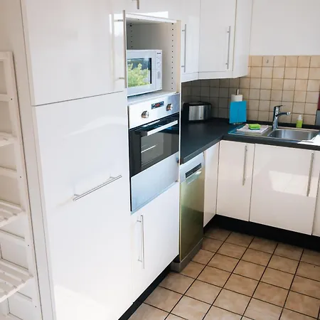 Appartement Maisonette-wohnung Airport Messe Stuttgart - Balkon - Parkplatz - Waschmaschine Leura