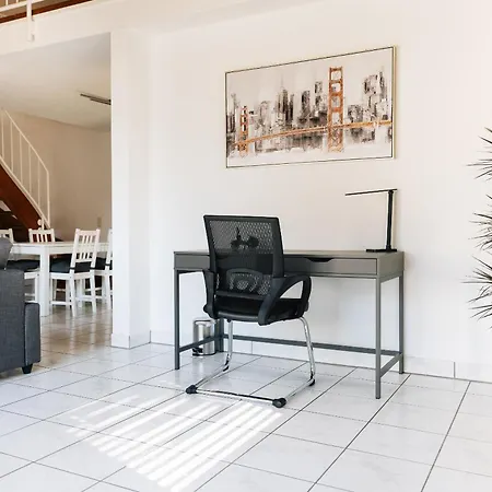 Appartement Maisonette-wohnung Airport Messe Stuttgart - Balkon - Parkplatz - Waschmaschine *