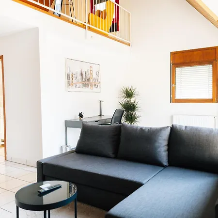 Maisonette-wohnung Airport Messe Stuttgart - Balkon - Parkplatz - Waschmaschine Appartement Leura