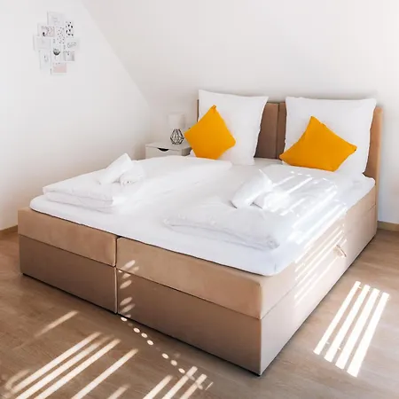 Maisonette-wohnung Airport Messe Stuttgart - Balkon - Parkplatz - Waschmaschine Leura